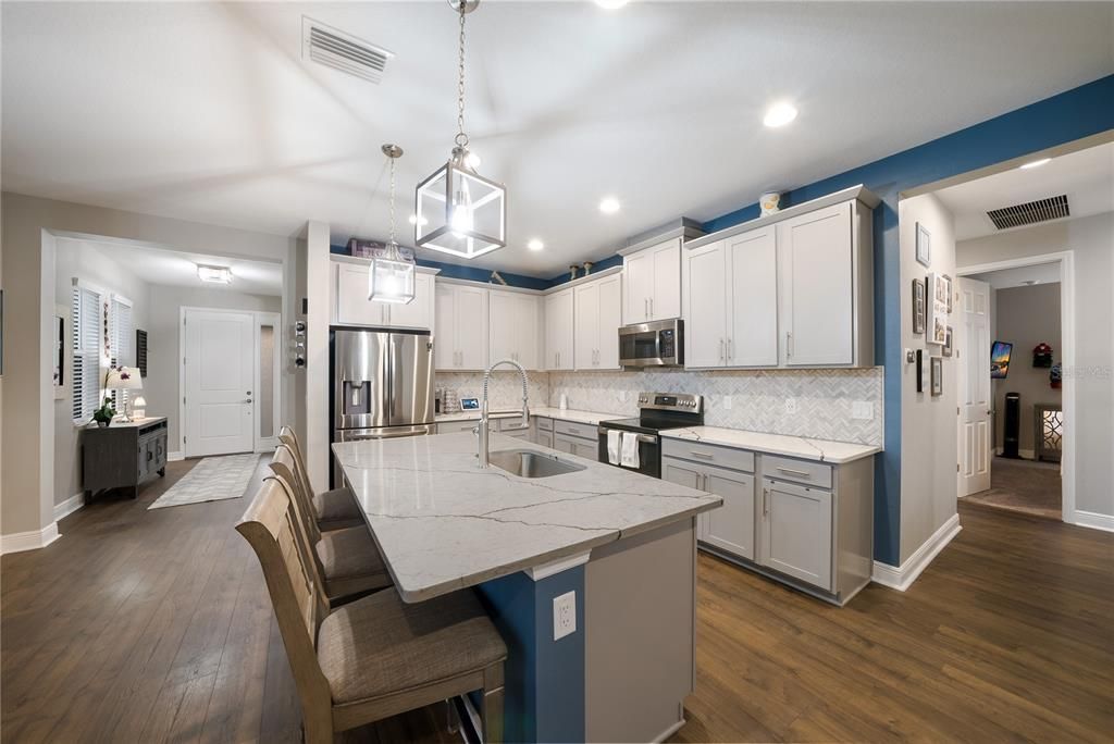 For Sale: $599,900 (4 beds, 2 baths, 2168 Square Feet)