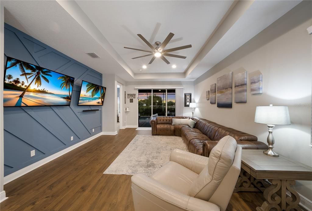 For Sale: $599,900 (4 beds, 2 baths, 2168 Square Feet)