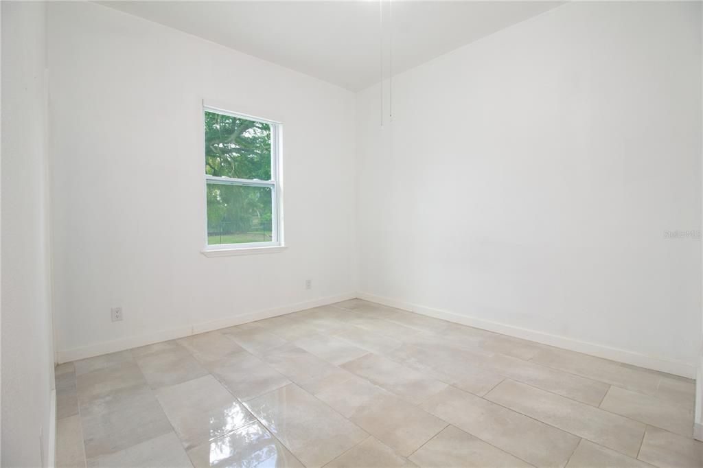 En Venta: $565,000 (4 camas, 3 baños, 2174 Pies cuadrados)