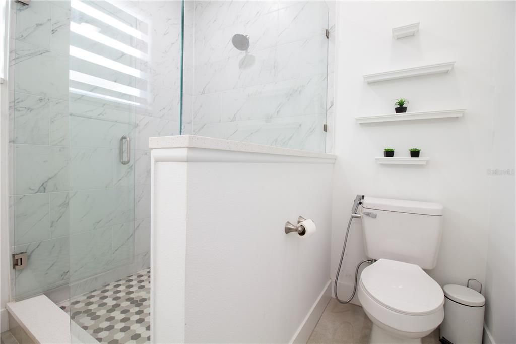 En Venta: $565,000 (4 camas, 3 baños, 2174 Pies cuadrados)