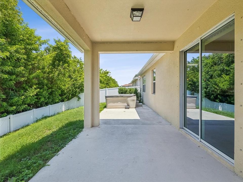For Rent: $2,495 (3 beds, 2 baths, 1444 Square Feet)