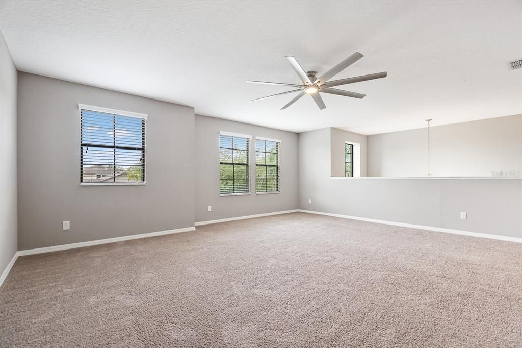В аренду: $3,995 (5 спален, 4 ванн, 3552 Квадратных фут)