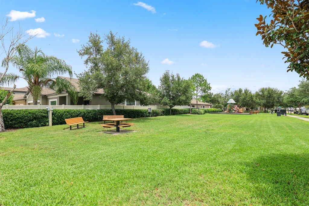 В аренду: $3,995 (5 спален, 4 ванн, 3552 Квадратных фут)