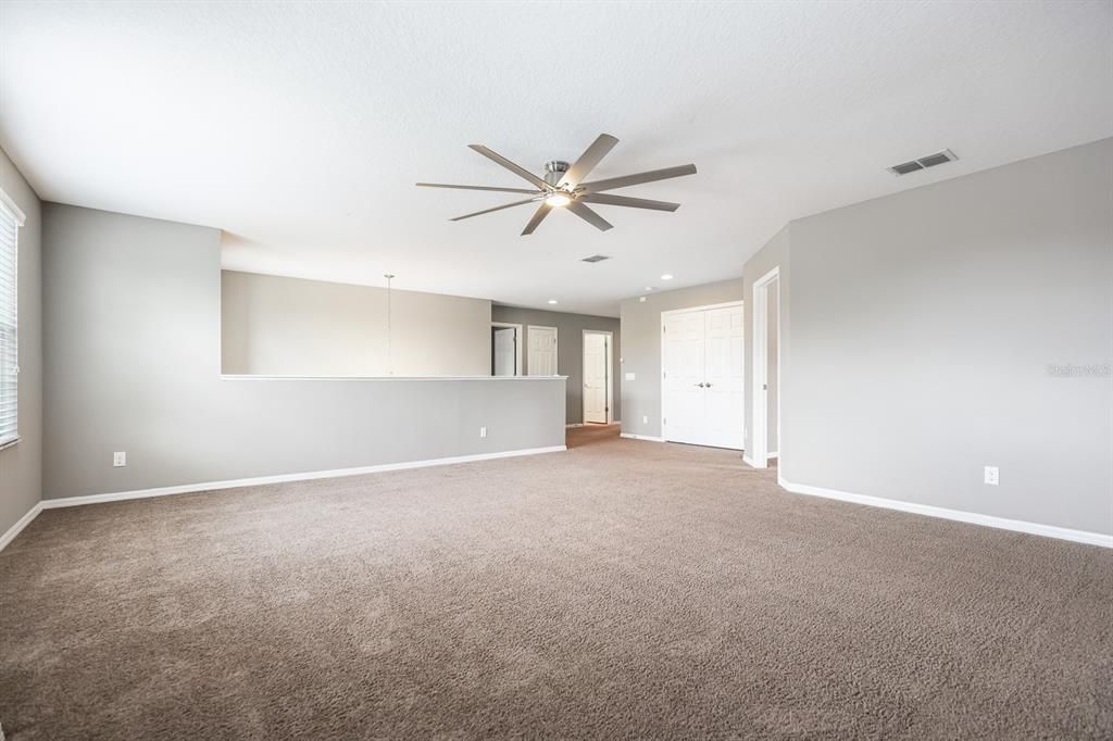 В аренду: $3,995 (5 спален, 4 ванн, 3552 Квадратных фут)