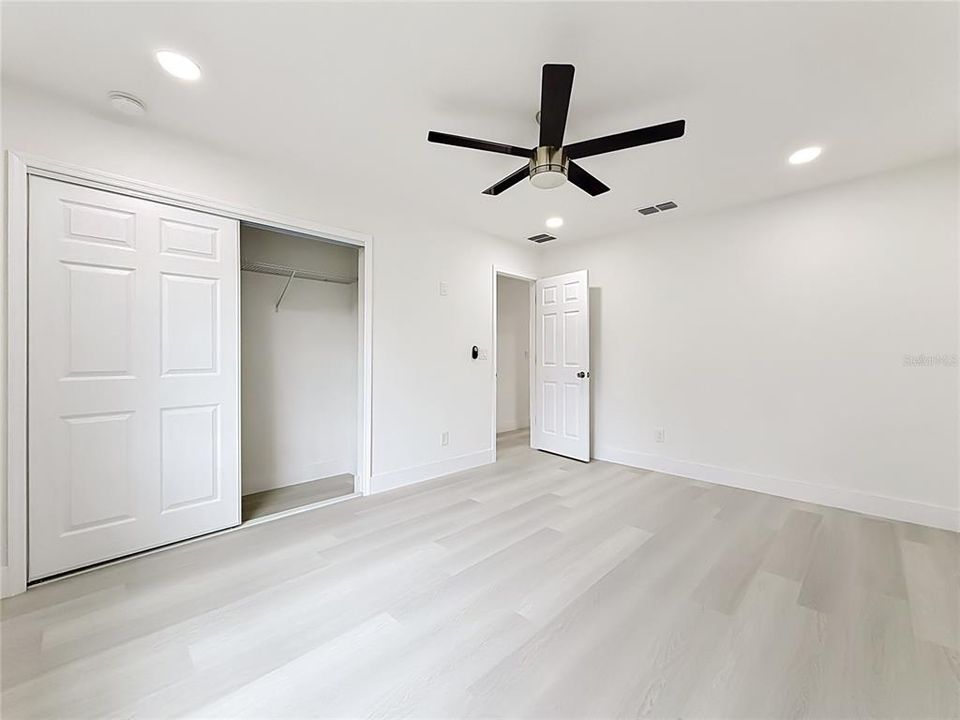For Sale: $589,000 (4 beds, 3 baths, 2554 Square Feet)