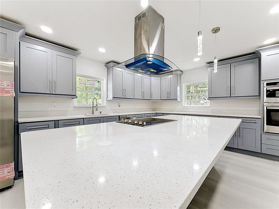 For Sale: $589,000 (4 beds, 3 baths, 2554 Square Feet)