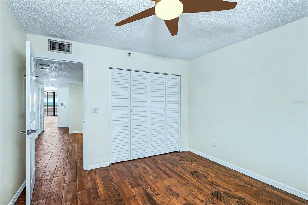 For Sale: $875,000 (2 beds, 2 baths, 1330 Square Feet)