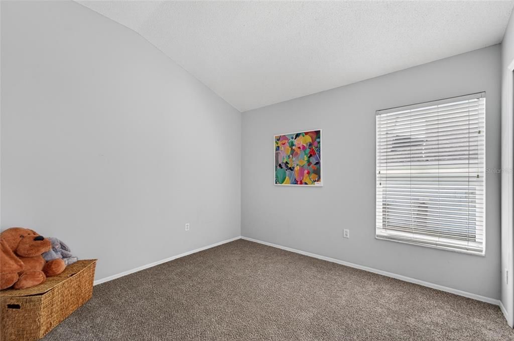 For Sale: $339,900 (3 beds, 2 baths, 1553 Square Feet)