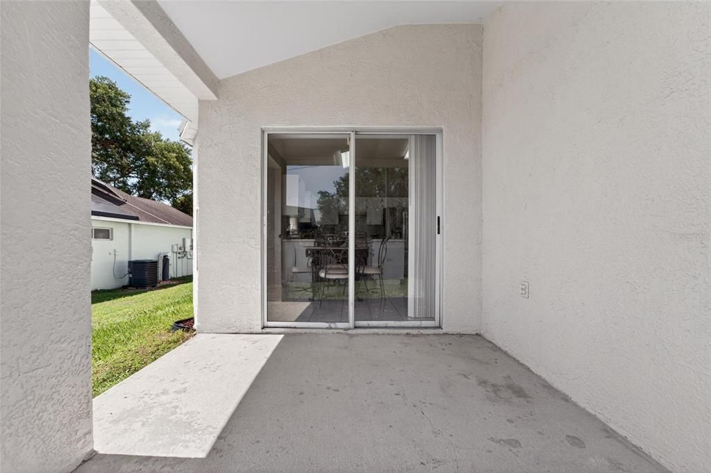 For Sale: $339,900 (3 beds, 2 baths, 1553 Square Feet)