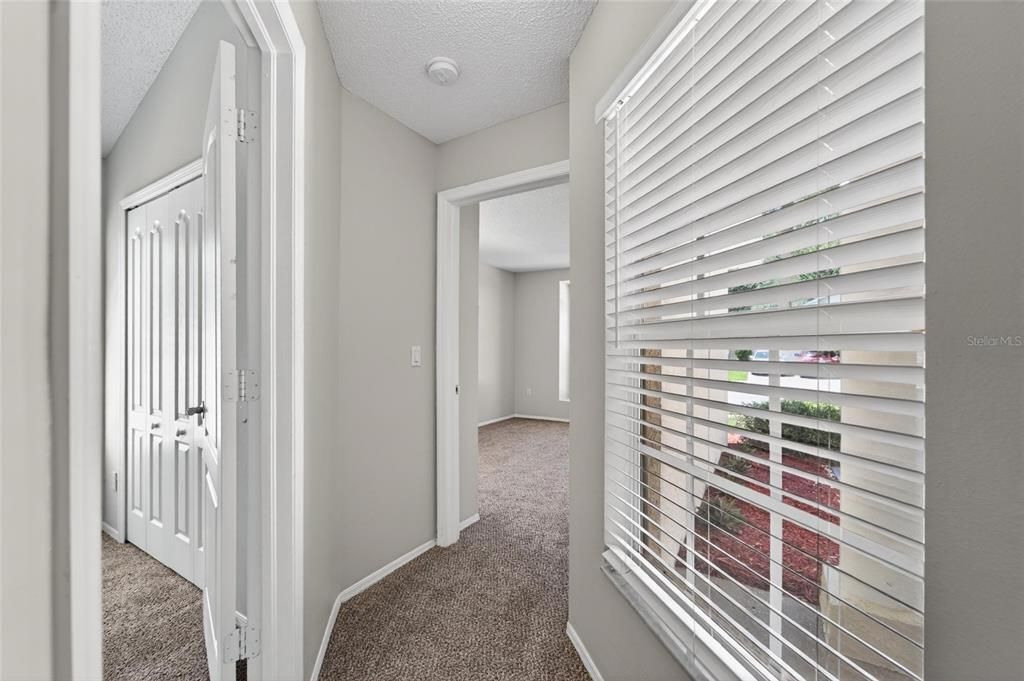 For Sale: $339,900 (3 beds, 2 baths, 1553 Square Feet)
