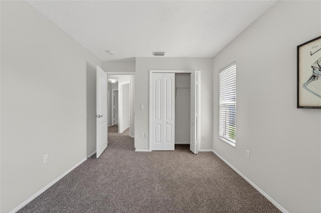 For Sale: $339,900 (3 beds, 2 baths, 1553 Square Feet)