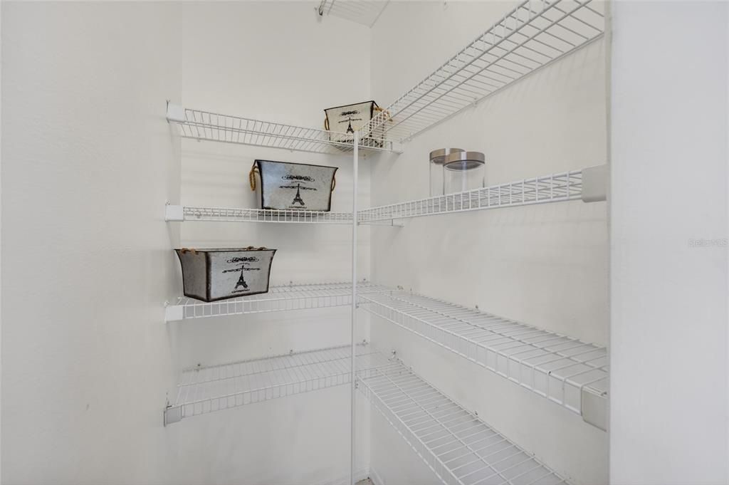 For Sale: $339,900 (3 beds, 2 baths, 1553 Square Feet)