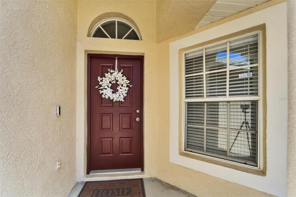 For Sale: $339,900 (3 beds, 2 baths, 1553 Square Feet)
