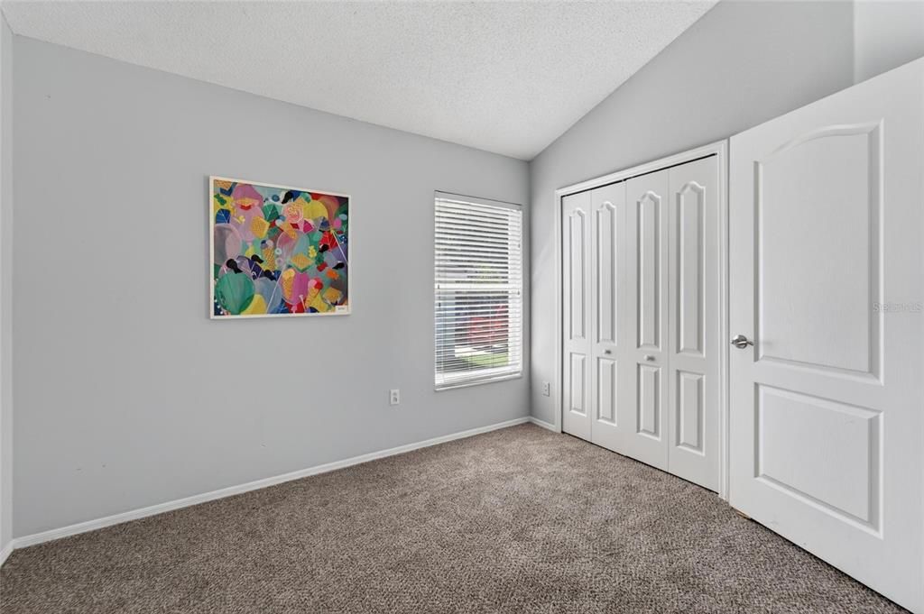 For Sale: $339,900 (3 beds, 2 baths, 1553 Square Feet)