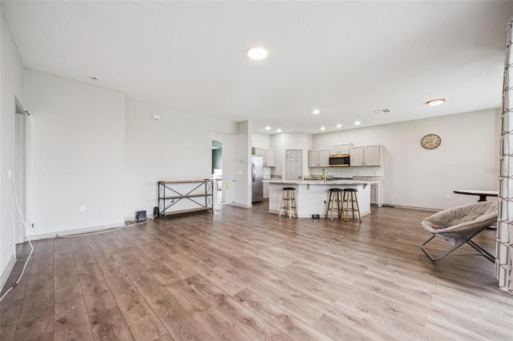 For Sale: $444,900 (4 beds, 3 baths, 3474 Square Feet)