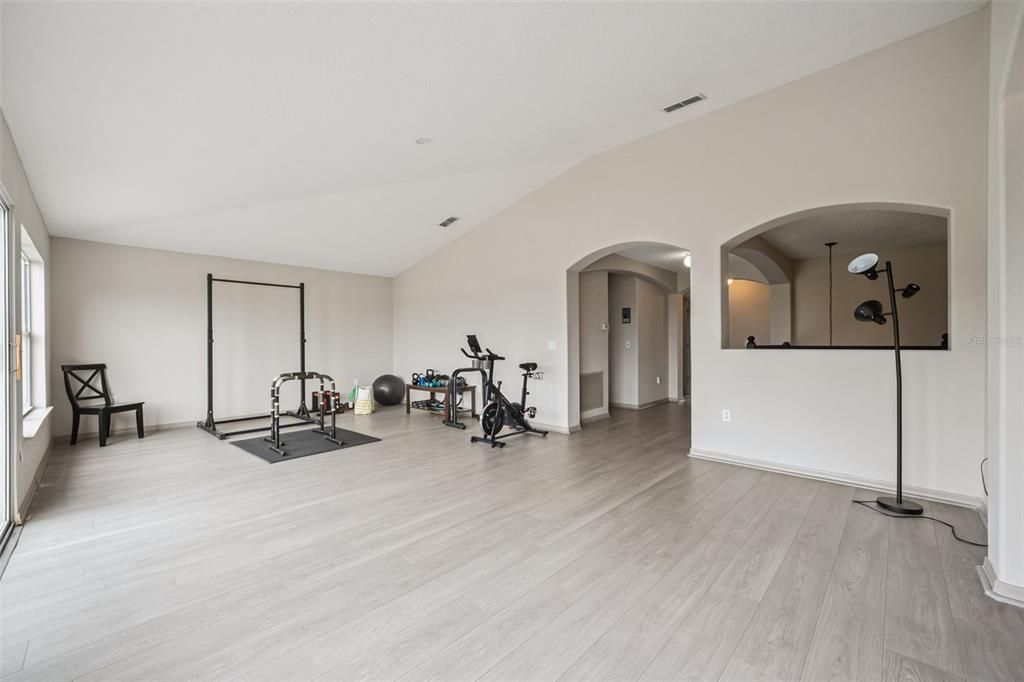 For Sale: $444,900 (4 beds, 3 baths, 3474 Square Feet)