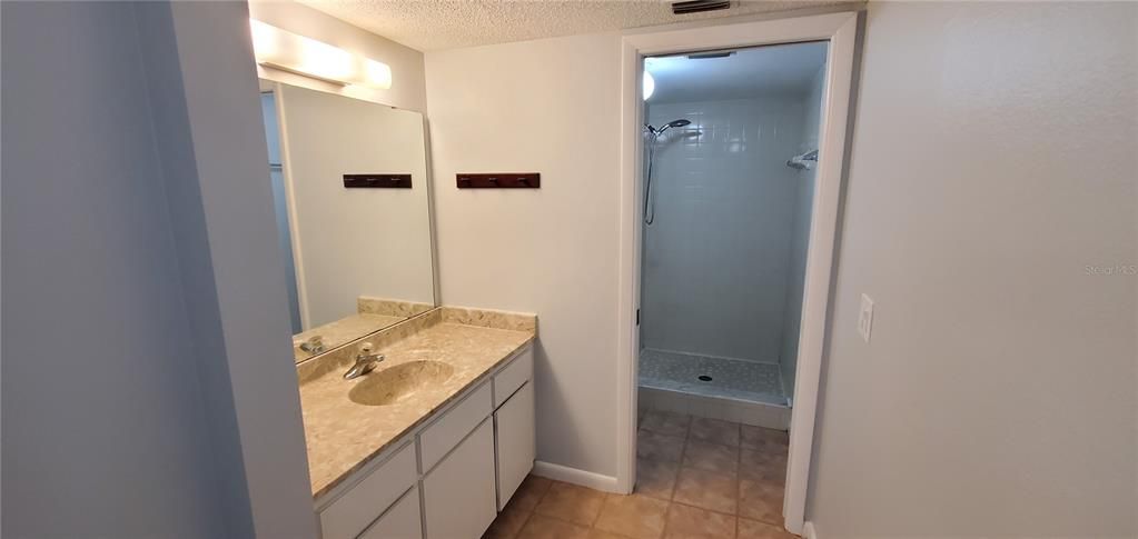 For Rent: $1,795 (2 beds, 2 baths, 1365 Square Feet)