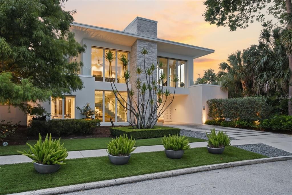 En Venta: $4,250,000 (4 camas, 4 baños, 4431 Pies cuadrados)