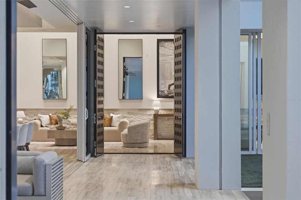 En Venta: $4,250,000 (4 camas, 4 baños, 4431 Pies cuadrados)