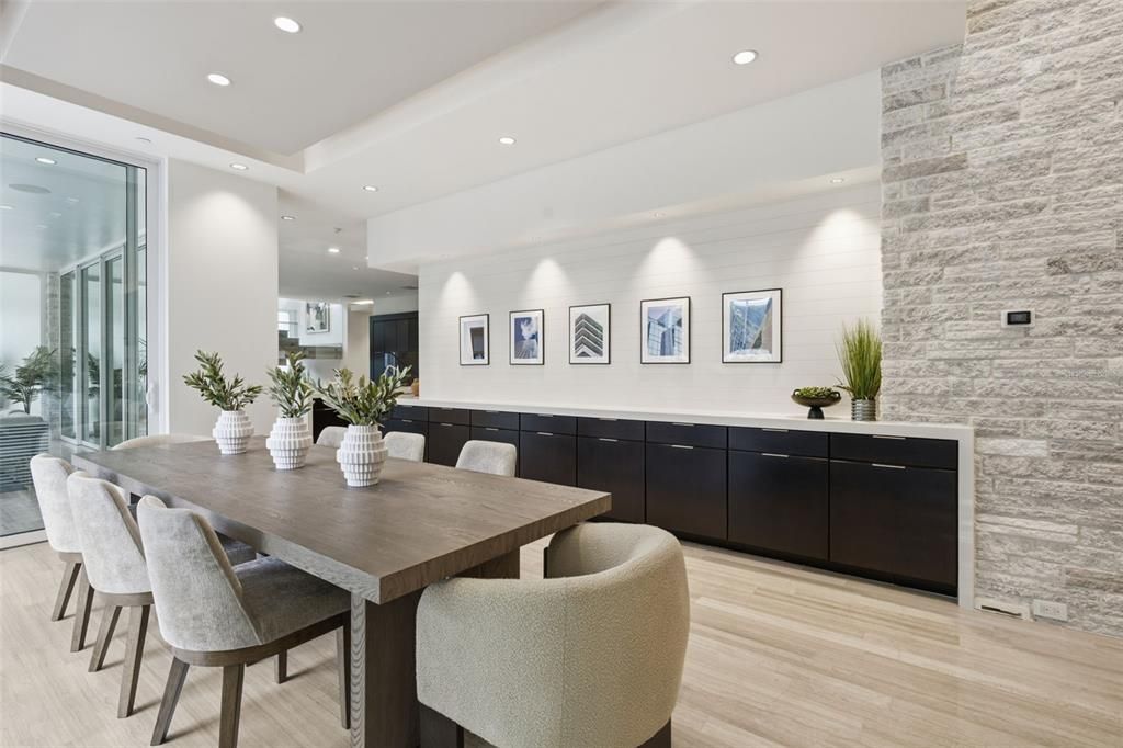 En Venta: $4,250,000 (4 camas, 4 baños, 4431 Pies cuadrados)