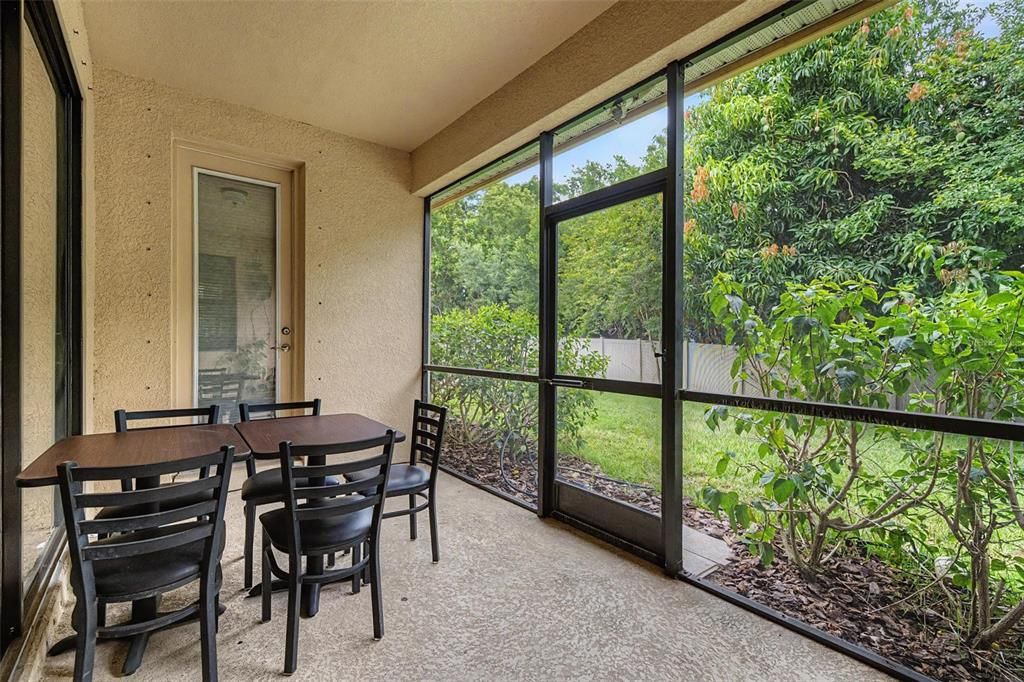 For Sale: $946,000 (5 beds, 3 baths, 3056 Square Feet)