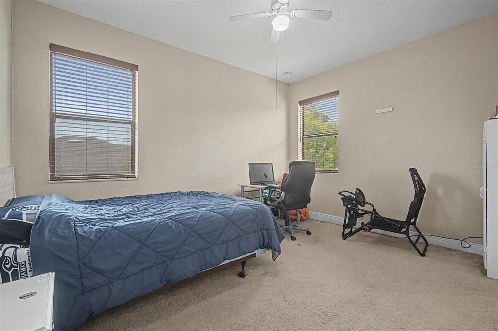 For Sale: $946,000 (5 beds, 3 baths, 3056 Square Feet)