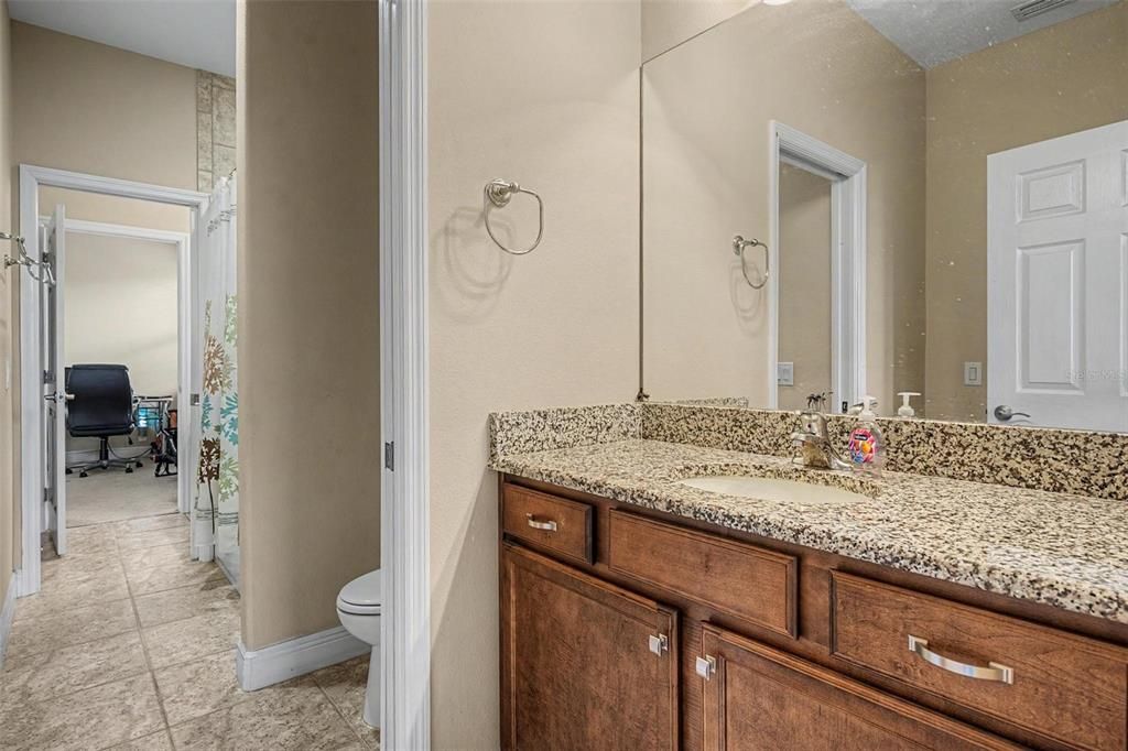 For Sale: $946,000 (5 beds, 3 baths, 3056 Square Feet)