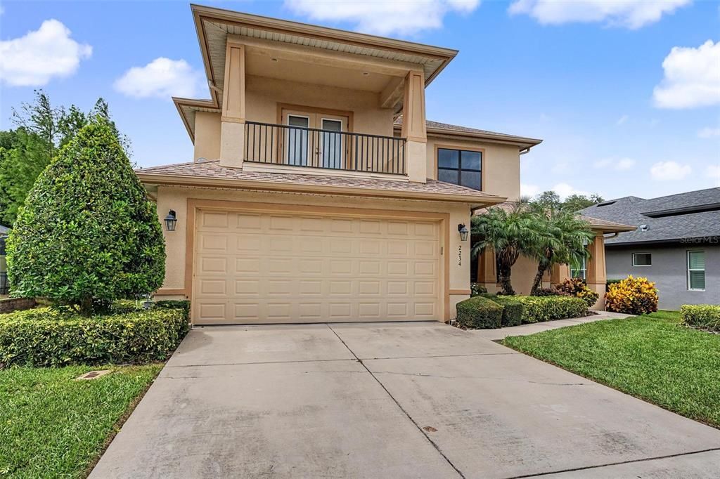 For Sale: $946,000 (5 beds, 3 baths, 3056 Square Feet)