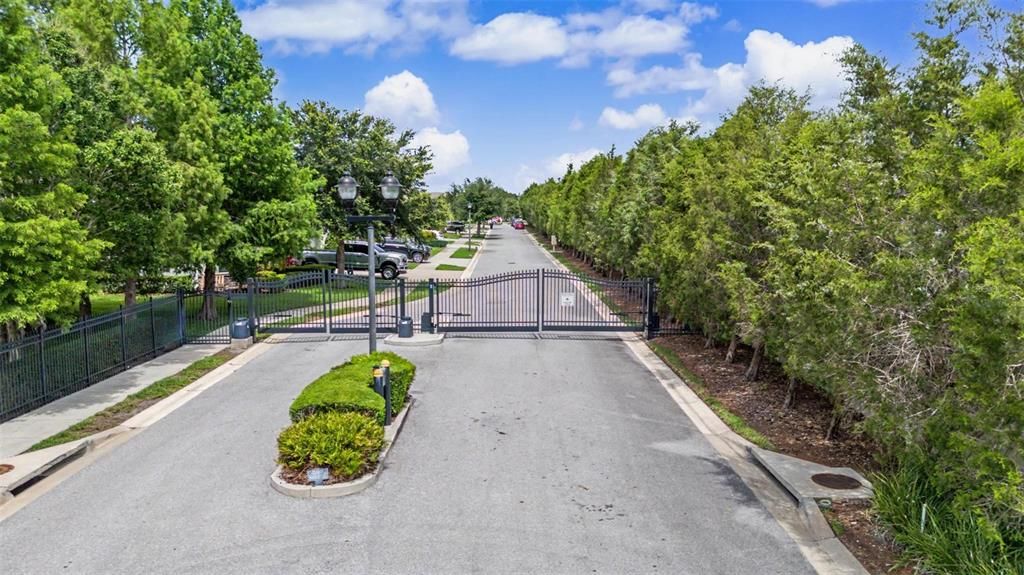 For Sale: $946,000 (5 beds, 3 baths, 3056 Square Feet)