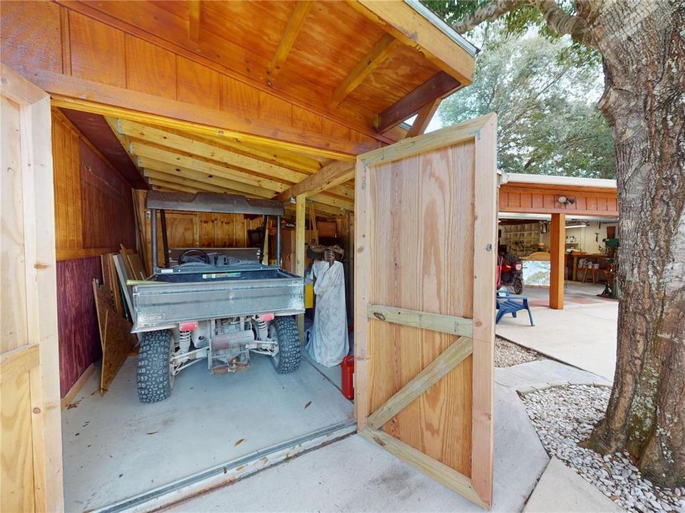 For Sale: $799,000 (4 beds, 3 baths, 2256 Square Feet)