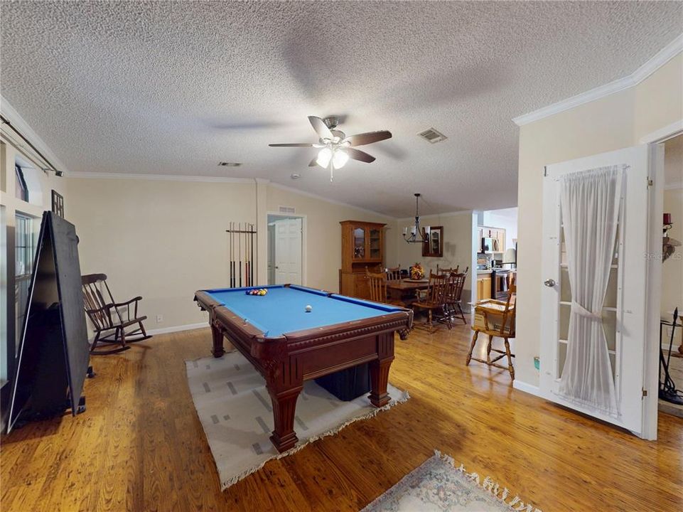 For Sale: $799,000 (4 beds, 3 baths, 2256 Square Feet)