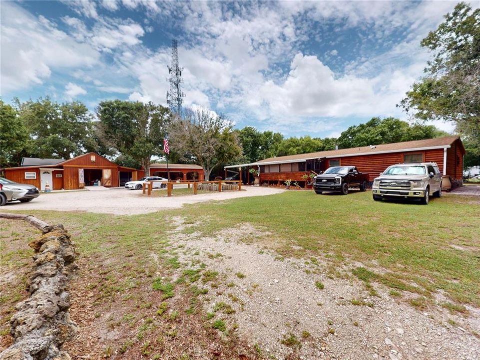 For Sale: $799,000 (4 beds, 3 baths, 2256 Square Feet)