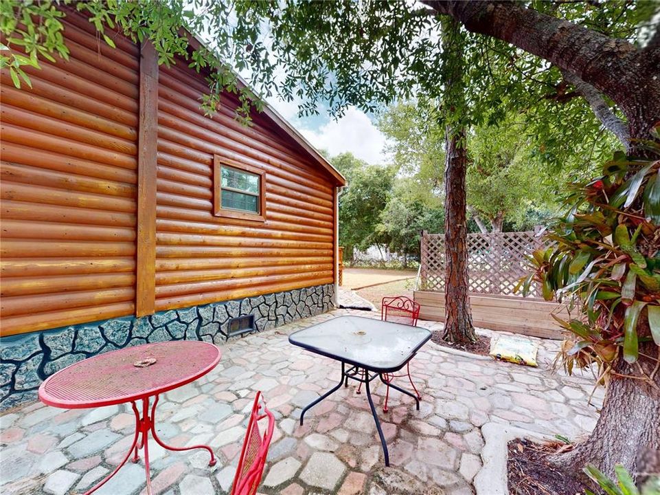 For Sale: $799,000 (4 beds, 3 baths, 2256 Square Feet)