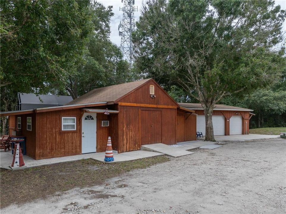 For Sale: $799,000 (4 beds, 3 baths, 2256 Square Feet)