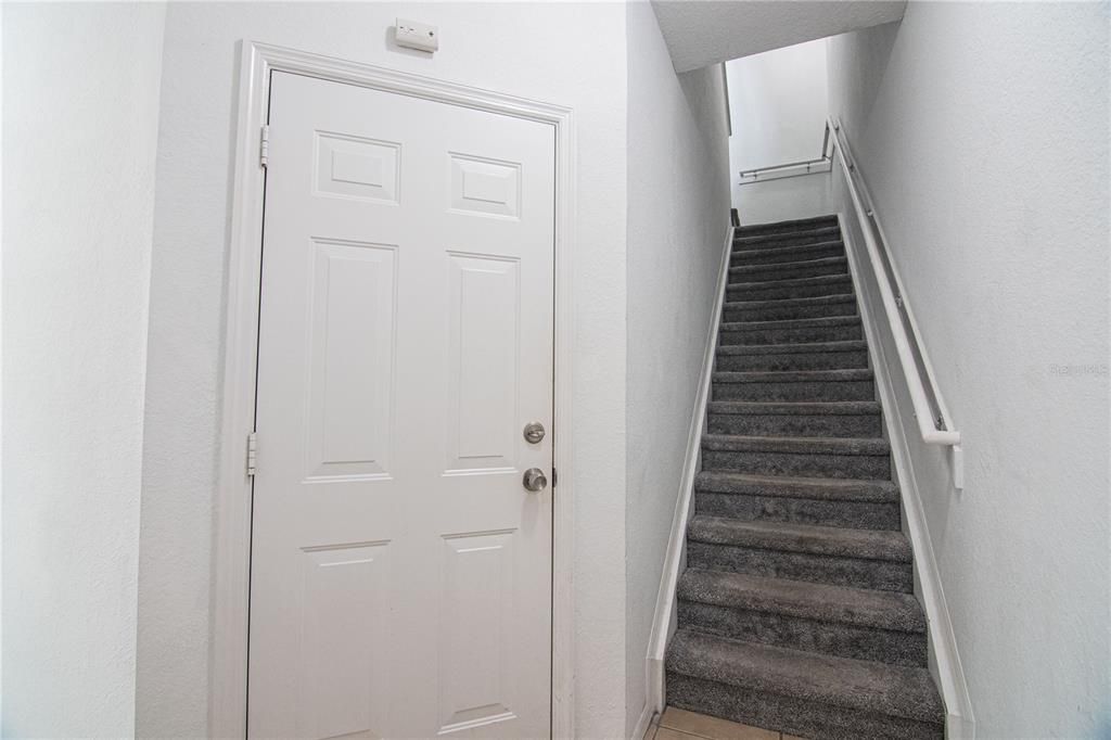 En Renta: $3,800 (3 camas, 3 baños, 1907 Pies cuadrados)