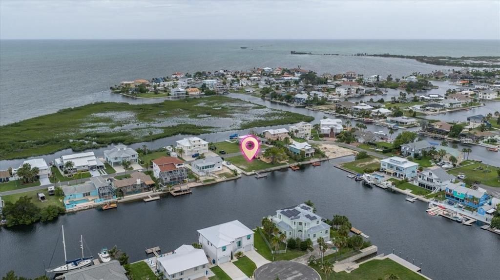 待售: $349,000 (0.17 acres)