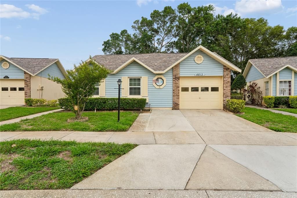 For Sale: $194,000 (2 beds, 2 baths, 1201 Square Feet)