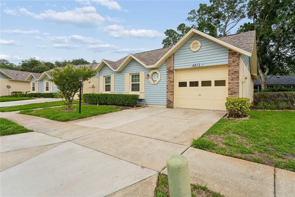 For Sale: $194,000 (2 beds, 2 baths, 1201 Square Feet)