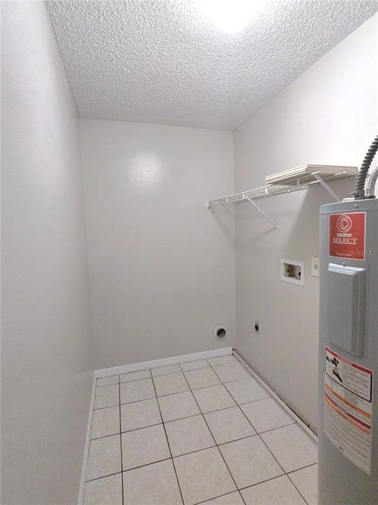 For Rent: $1,895 (3 beds, 2 baths, 1062 Square Feet)