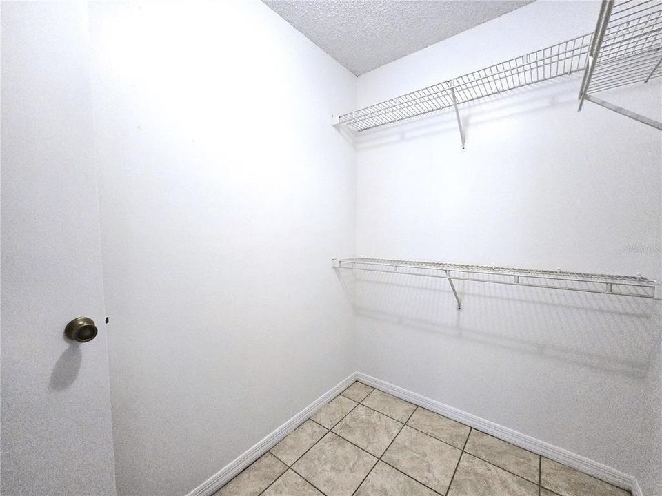 For Rent: $1,895 (3 beds, 2 baths, 1062 Square Feet)