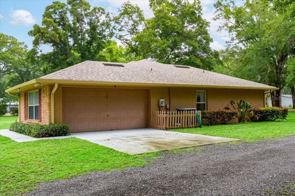 En Venta: $685,000 (4 camas, 3 baños, 2160 Pies cuadrados)