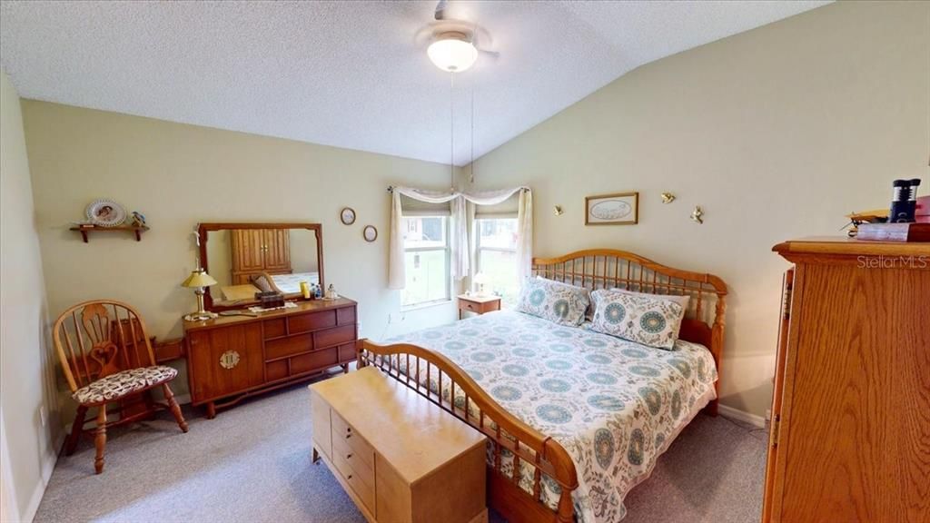 En Venta: $685,000 (4 camas, 3 baños, 2160 Pies cuadrados)