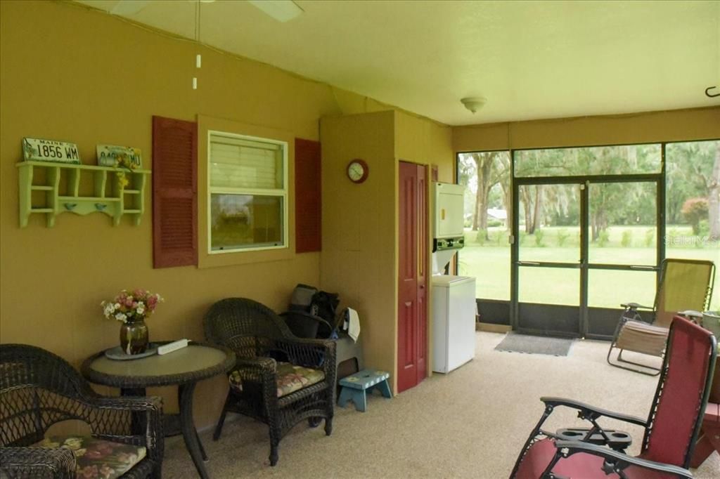 En Venta: $675,000 (4 camas, 3 baños, 2160 Pies cuadrados)