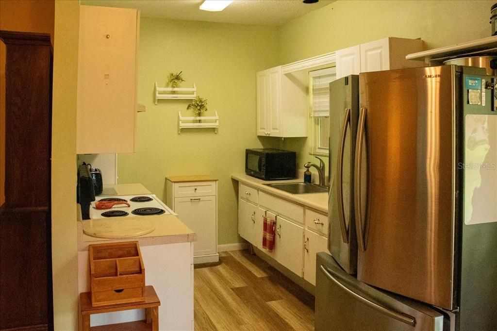 En Venta: $685,000 (4 camas, 3 baños, 2160 Pies cuadrados)