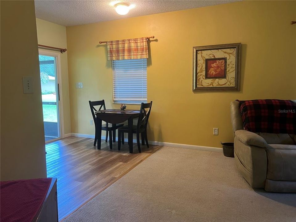 En Venta: $675,000 (4 camas, 3 baños, 2160 Pies cuadrados)
