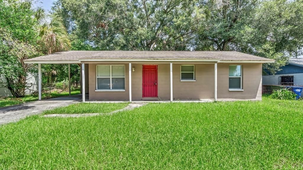 For Sale: $215,000 (3 beds, 1 baths, 864 Square Feet)