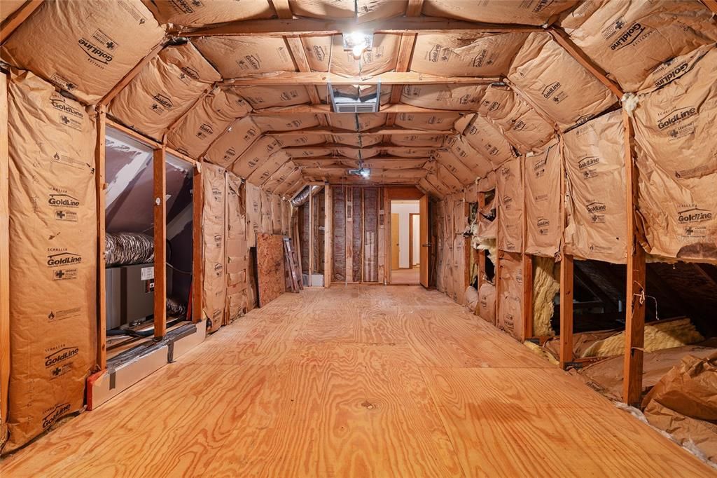 For Sale: $449,000 (3 beds, 2 baths, 1812 Square Feet)