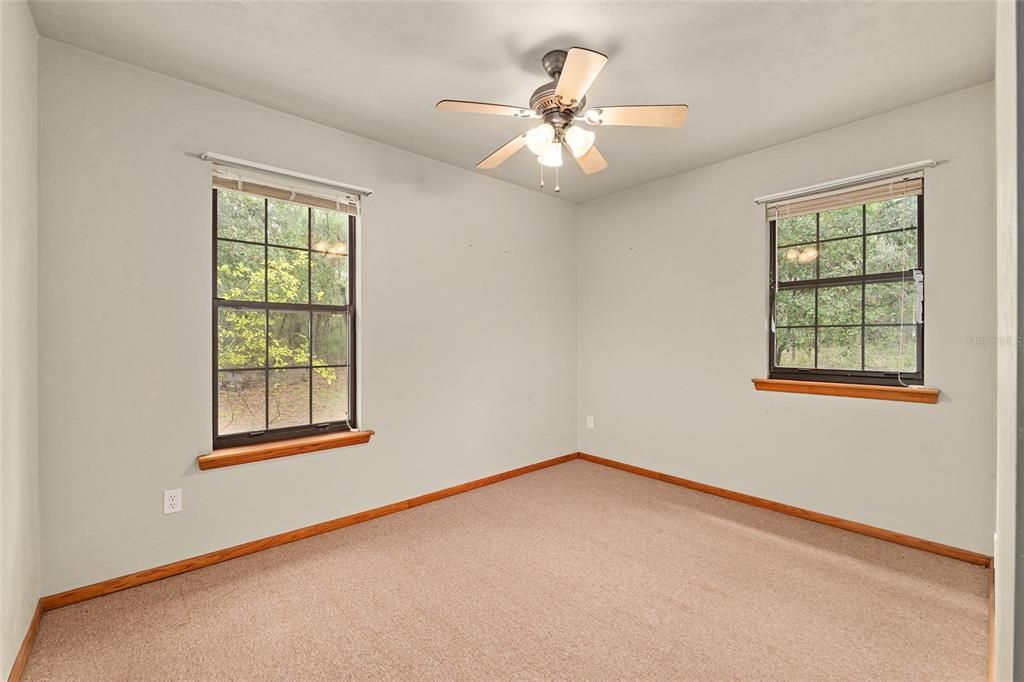 For Sale: $449,000 (3 beds, 2 baths, 1812 Square Feet)