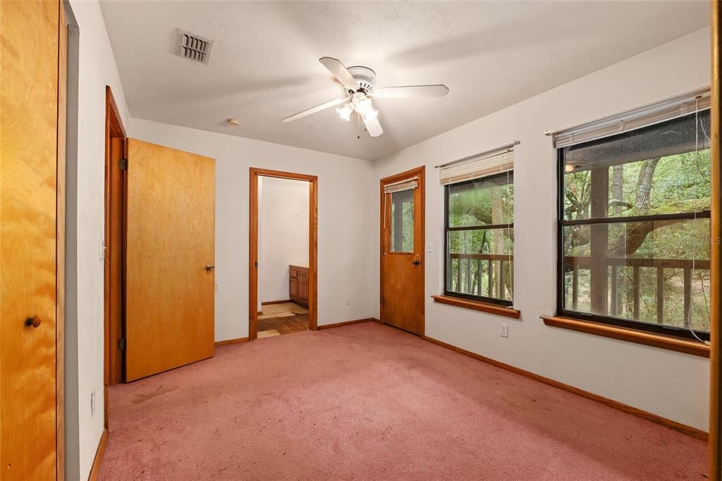 For Sale: $449,000 (3 beds, 2 baths, 1812 Square Feet)