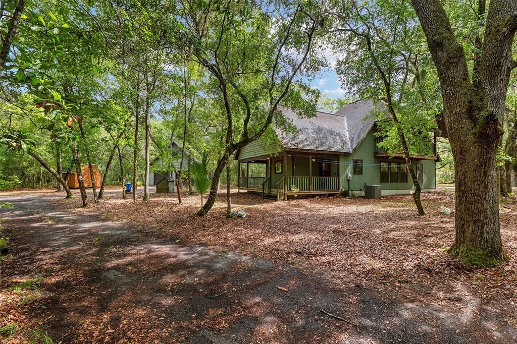 For Sale: $449,000 (3 beds, 2 baths, 1812 Square Feet)